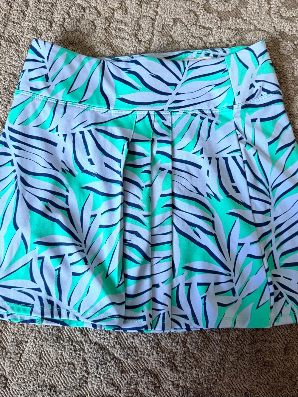 Tommy Bahama Aqua & Navy Leaf-Print Pleated Mini Skirt